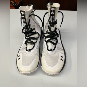 Under Armour Highlight Volleyball Shoe